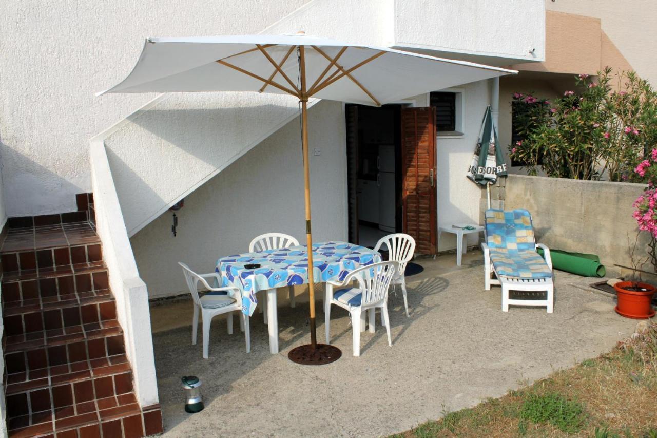 Apartments By The Sea Kosljun, Pag - 3321 Dış mekan fotoğraf